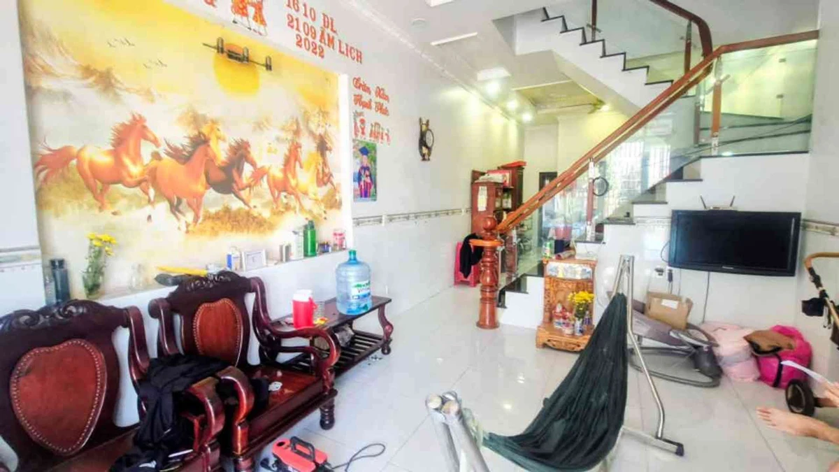 Bán nhà hẻm xe tải 105m² 3 tầng Tam Bình 5,3 tỷ - Ảnh thu nhỏ 4