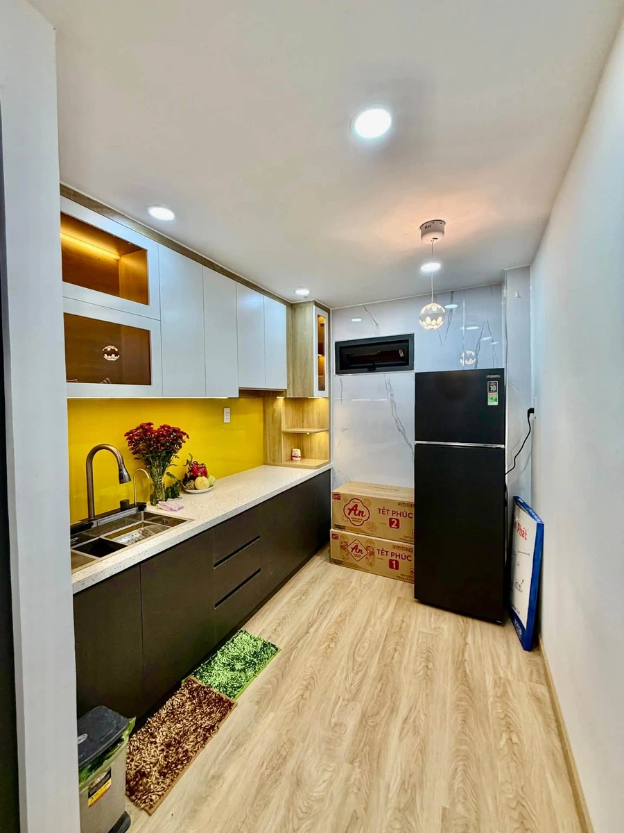 Bán nhà hẻm 28m² 4PN 3WC gần ngã tư Hàng Xanh - Ảnh thu nhỏ 2