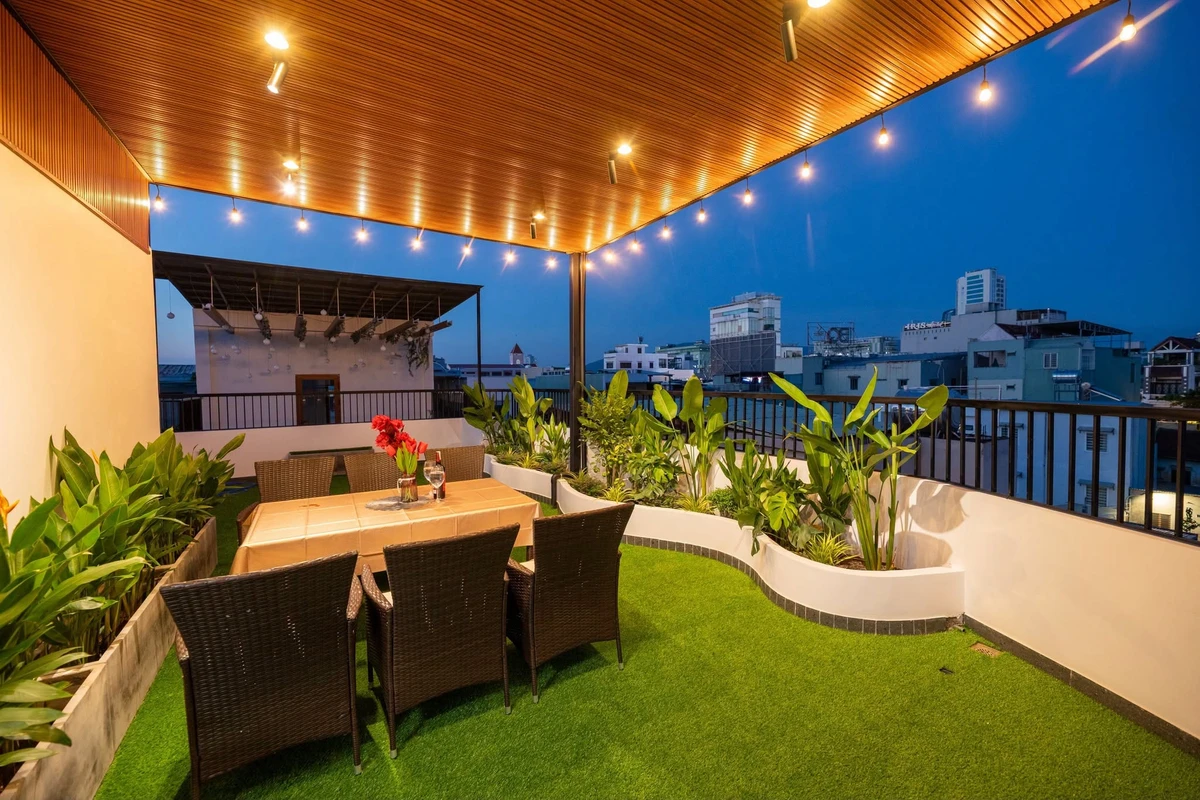 Bán nhà 4 tầng kiệt Ông Ích Khiêm, Đà Nẵng, đất 66m2, ngang 11m, giá 7,75 tỷ - Ảnh thu nhỏ 2