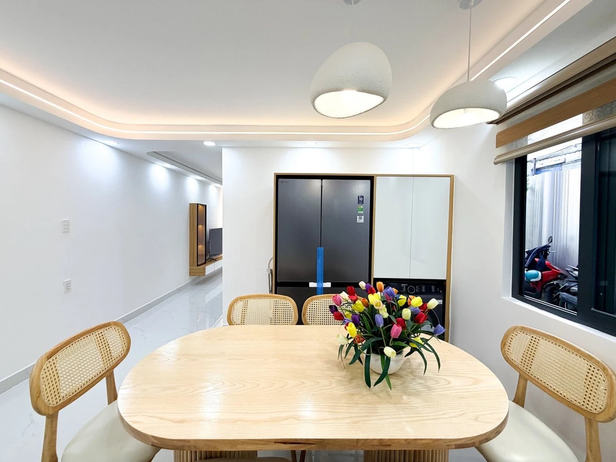 Bán nhà phố 4PN Bình Thạnh 130m² sát MT Chợ Bà Chiểu 6.95 tỷ - Ảnh thu nhỏ 2