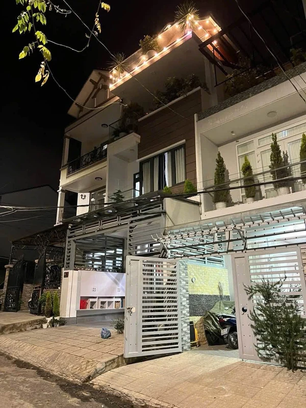 Bán nhà 7 phòng ngủ 93m2 Xuân Hương, Đà Lạt