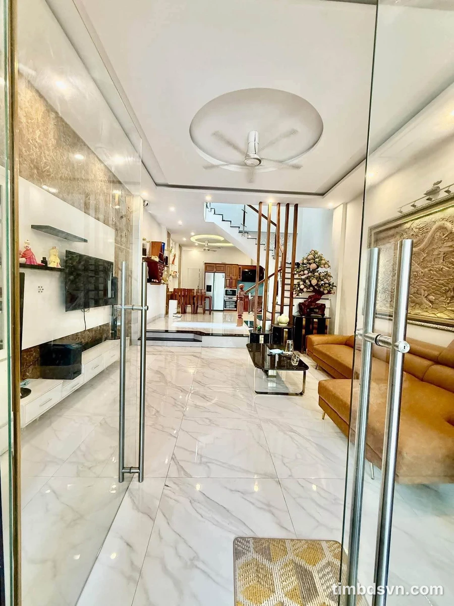 Bán nhà 2,5 tầng 100m² Hòa An, sân ô tô, nội thất - Ảnh thu nhỏ 4