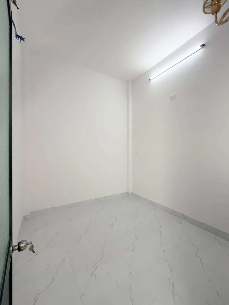Bán nhà hẻm 41m2, 3 phòng ngủ, 3 tầng Võ Muười Quận 12 - Ảnh thu nhỏ 5