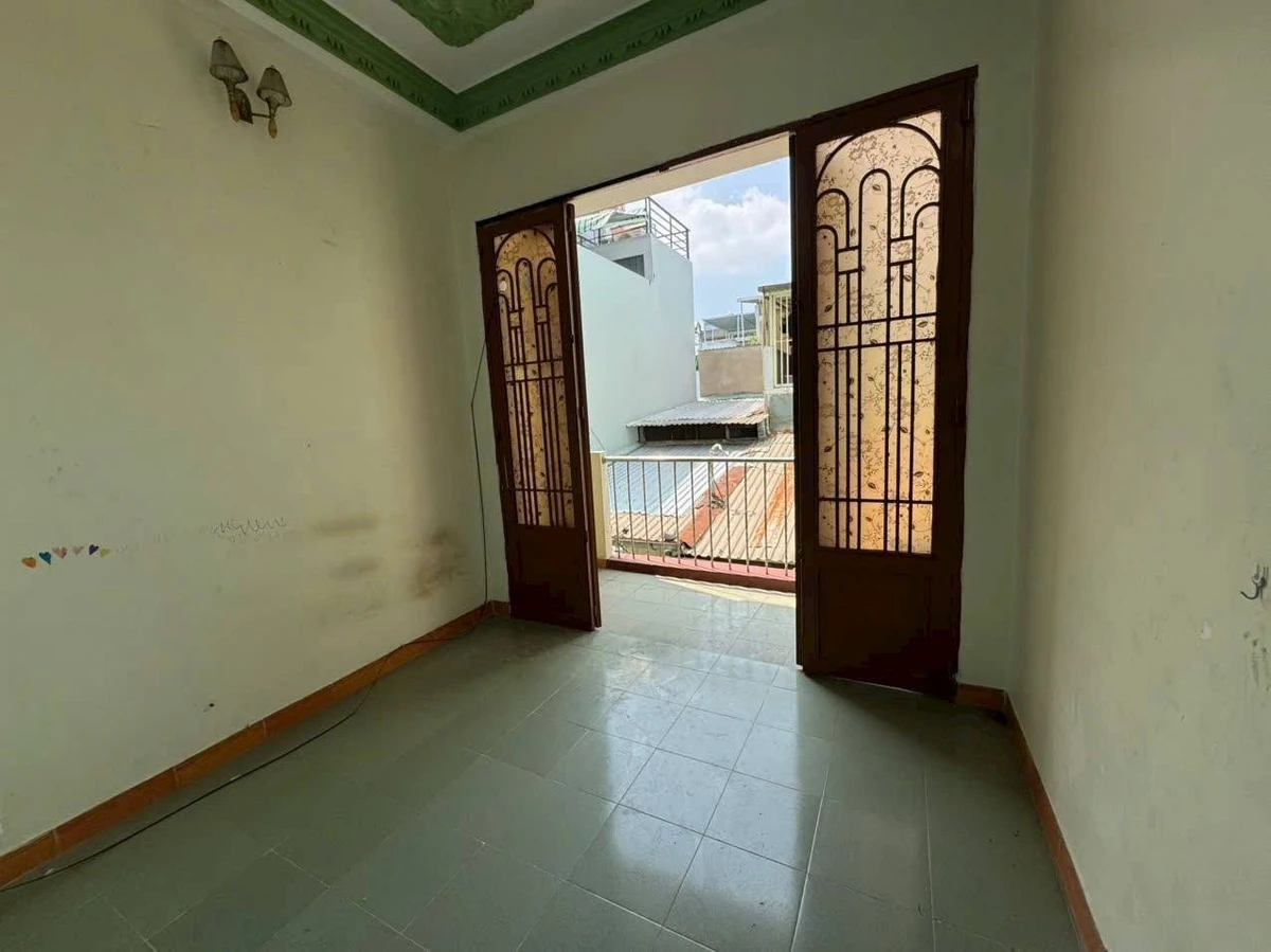 Bán nhà 4 PN gần chợ Tân Thành, Quận 5, 68.3m2 - Ảnh thu nhỏ 4