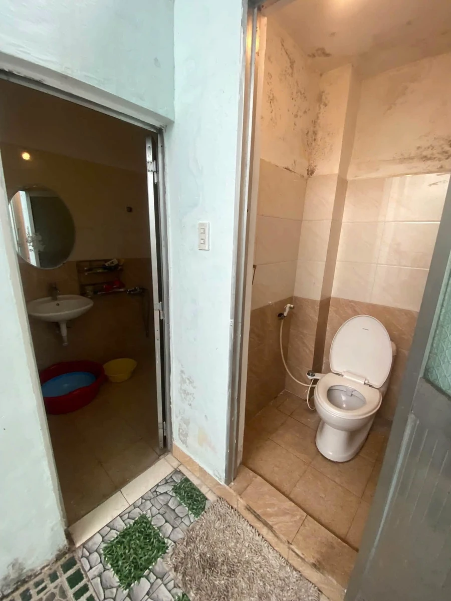 Bán nhà Yết Kiêu Quận 1, 231m², 3PN, 1 tỷ 6xx - Ảnh thu nhỏ 2