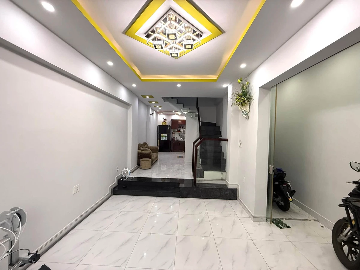 Bán nhà 3PN, 60m², Trương Công Định, Vũng Tàu - 5 tỷ 750 triệu - Ảnh 1