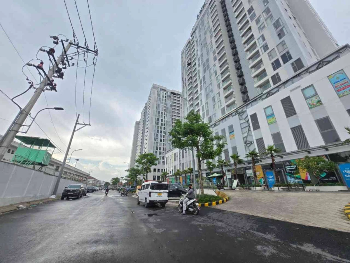 Bán nhà mặt tiền kinh doanh 77m² đối diện Vạn Phúc City, Hiệp Bình, Thủ Đức – 5,95 tỷ - Ảnh 1