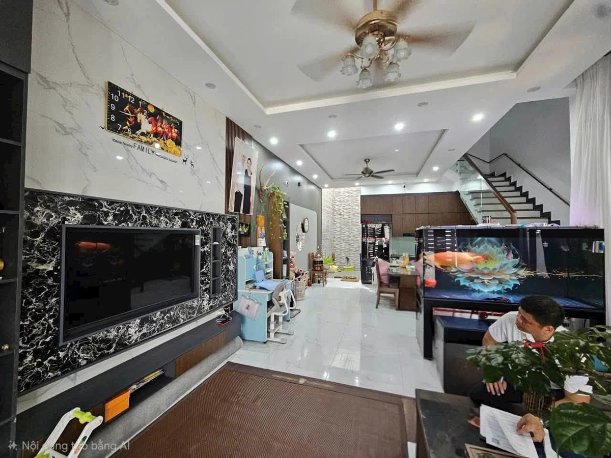 Nhà 3 tầng 100m² mặt tiền 6m Lê Lai, giá 4 tỷ - Ảnh thu nhỏ 2