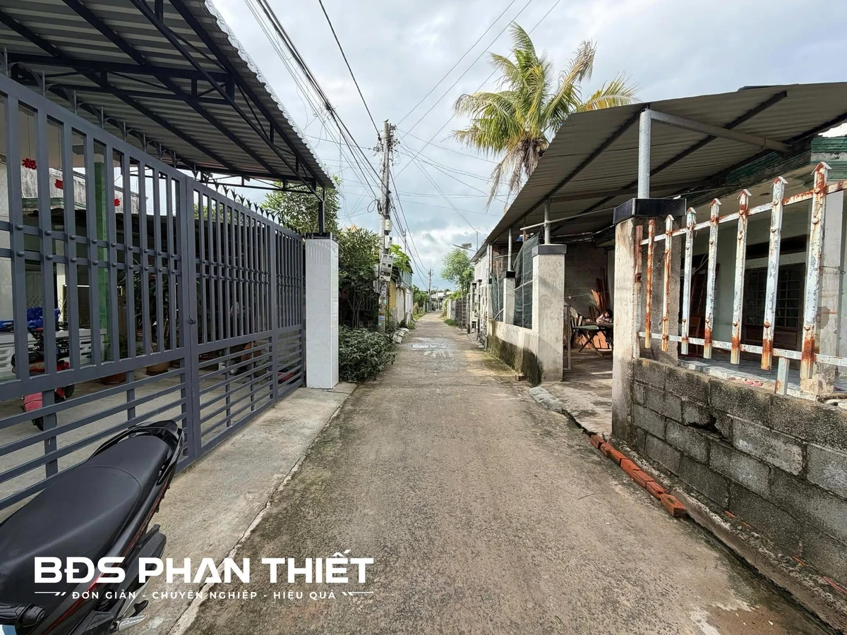 Bán đất mặt tiền 10m Phú Long, Phan Thiết, 246 m², 1 tỷ 400 triệu - Ảnh thu nhỏ 5