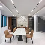 Bán nhà 3 tầng 126m2, mặt tiền 12m cửa Nam 10 tỷ - Ảnh thu nhỏ 1
