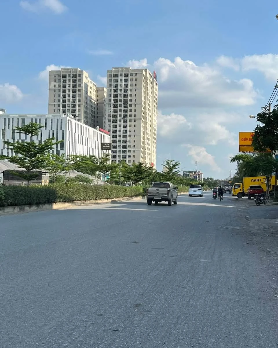Bán đất Tam Trinh Hoàng Mai 65m2 mặt tiền 5.5m hơn 10 tỷ - Ảnh 1