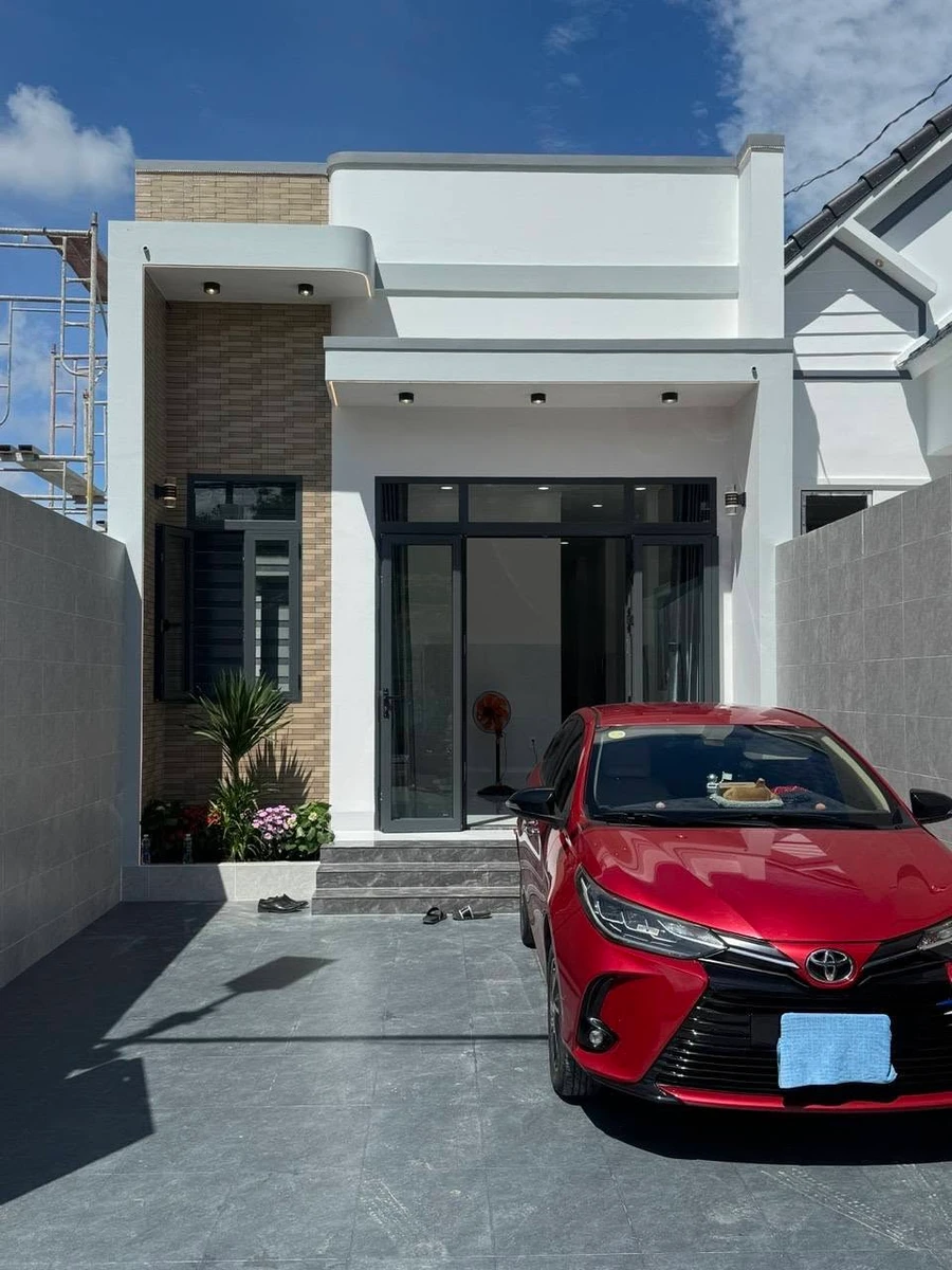 Nhà mặt tiền Kênh Tập Đoàn 141m², 3PN, 2,5 tỷ - Ảnh thu nhỏ 2