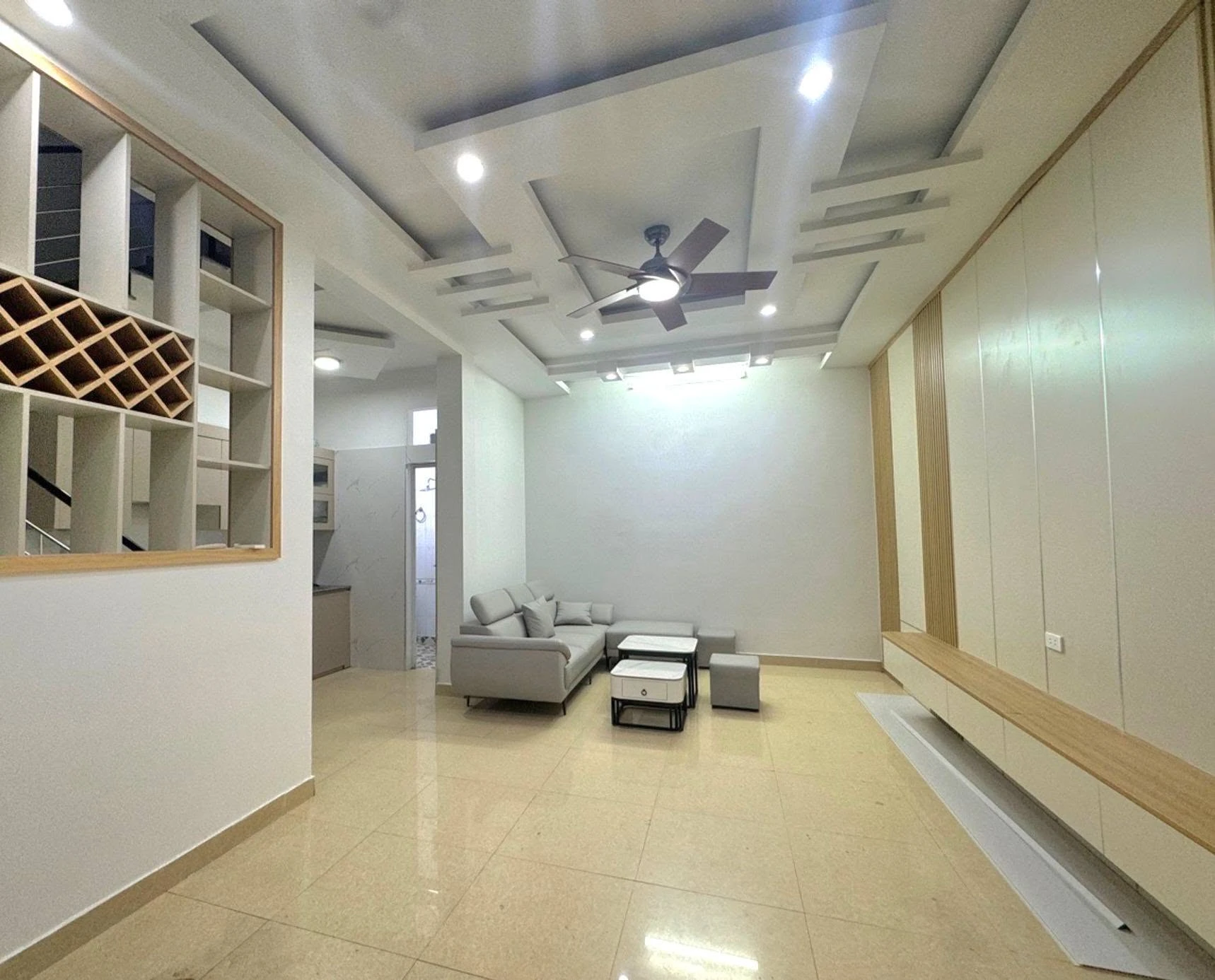 Bán nhà 3 tầng 3 phòng ngủ 40m² Nguyễn Tường Loan 2.95 tỷ - Ảnh 1