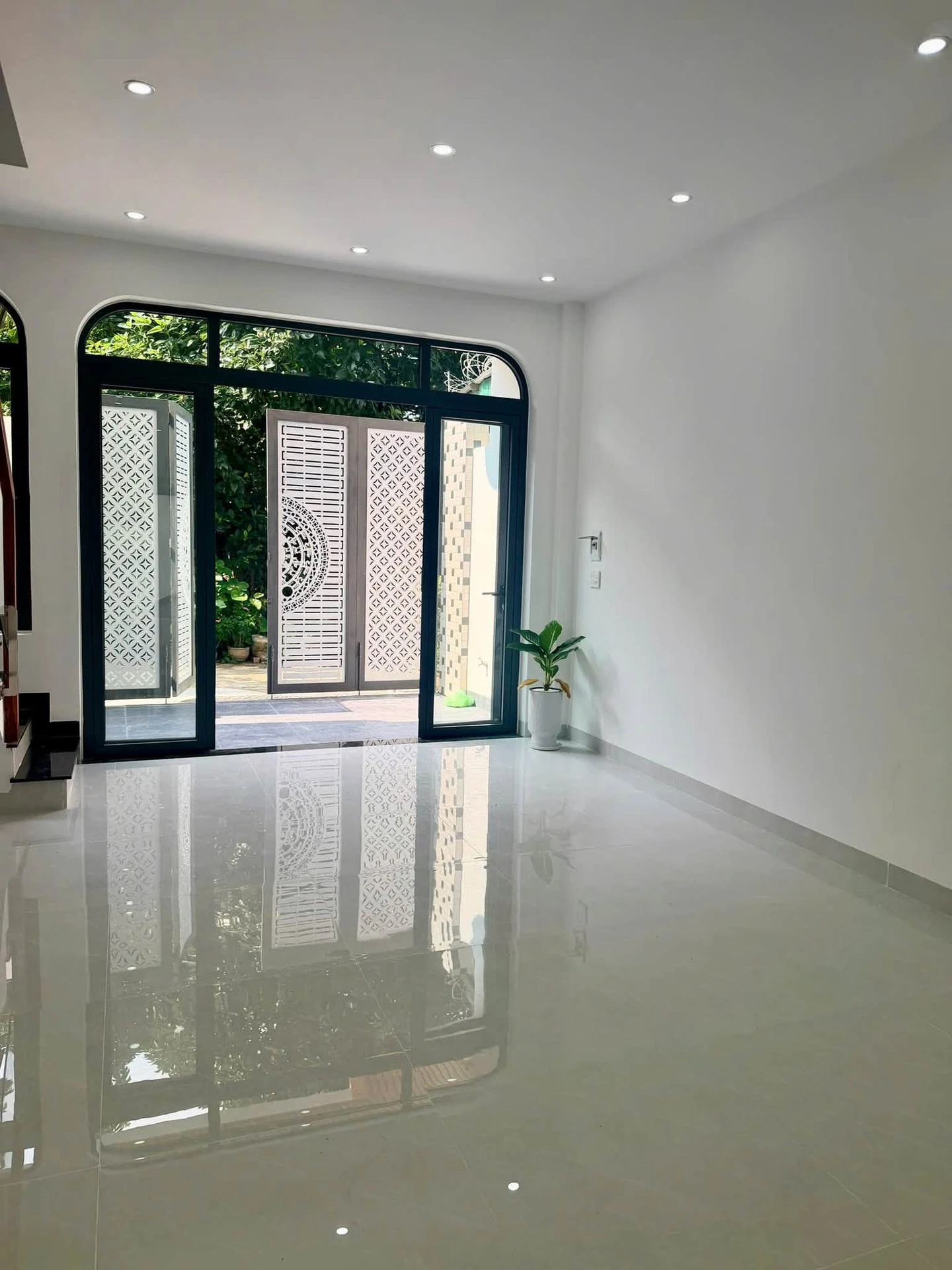 Bán nhà hẻm Nguyễn Duy Trinh 5x20m, 3PN 3WC, 3,88 tỷ - Ảnh 1