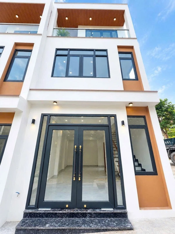 Bán nhà 3 tầng 51-66m2, 3PN, Cao Xanh, Hạ Long