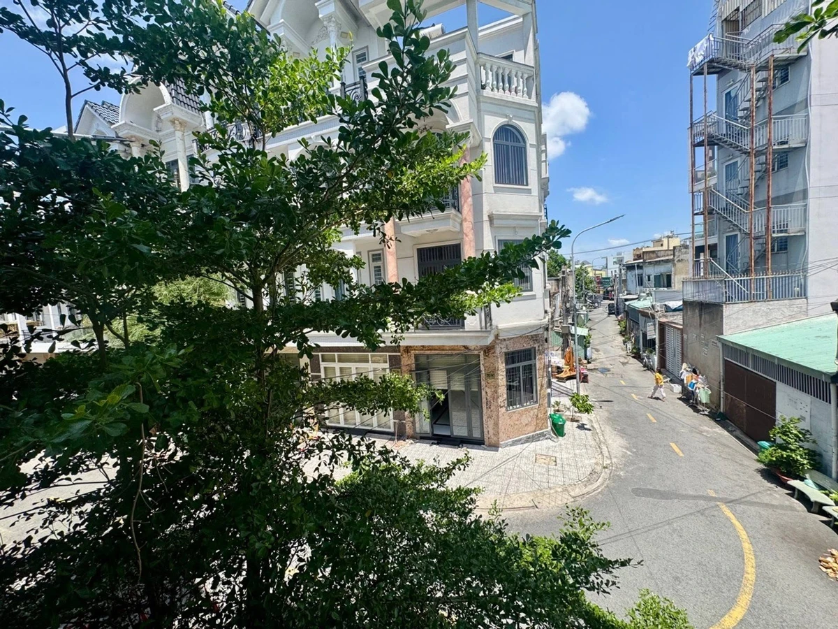 Bán nhà 4 tầng 56m² đường 12m Lê Văn Khương Quận 12 - Ảnh thu nhỏ 2