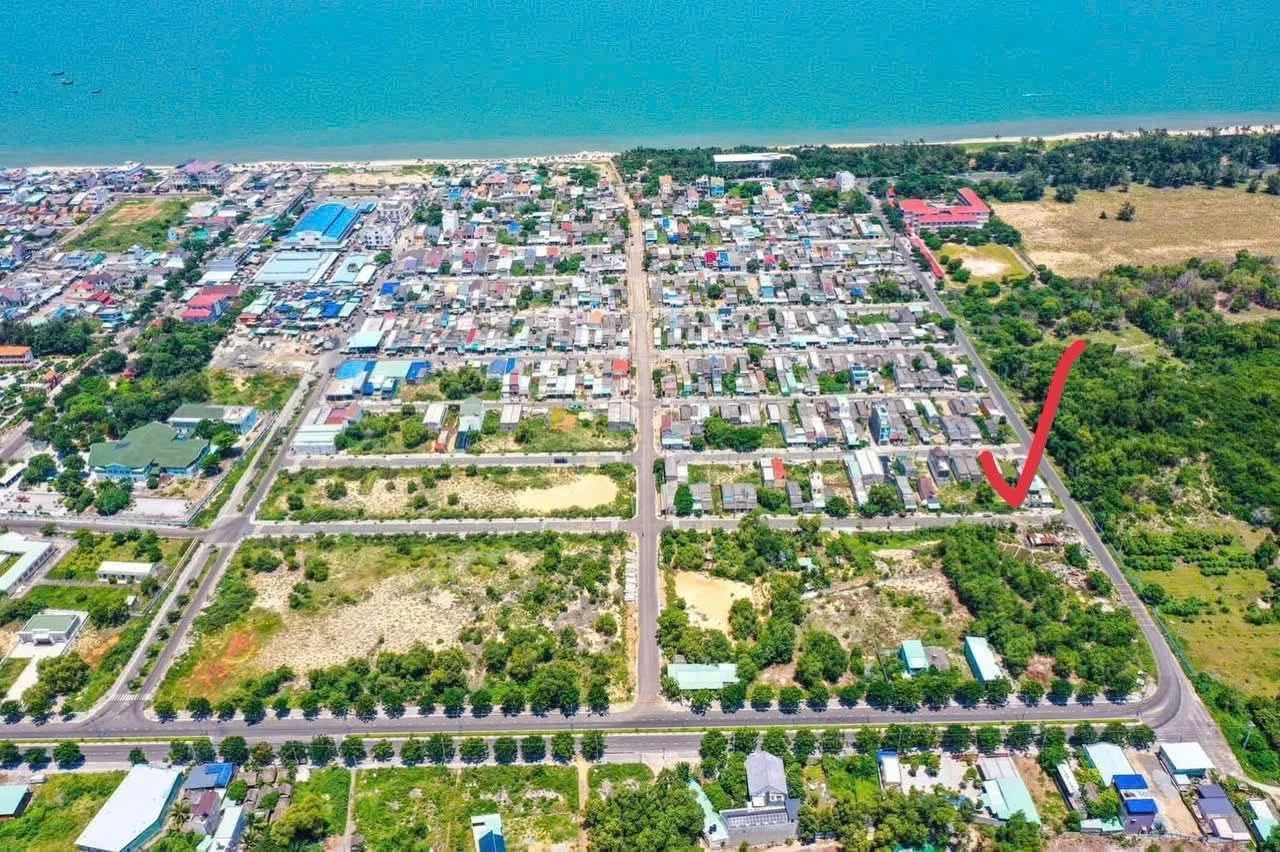 Bán lô đất 5x20m mặt tiền Phạm Ngọc Thạch, Phước Hải, 3,3 tỷ - Ảnh 1
