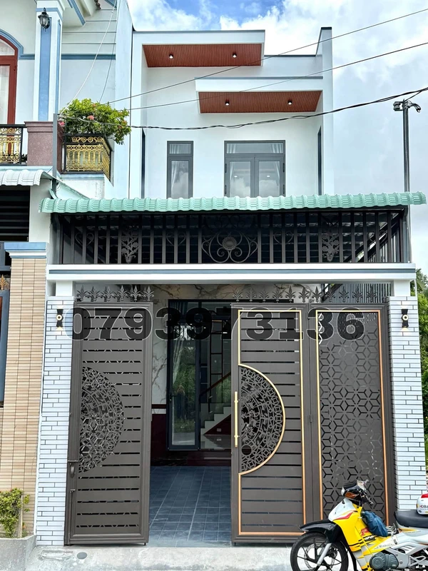 Bán nhà trệt lầu mới 96.1m2 Lê Văn Sô Cần Thơ 3 tỷ 9