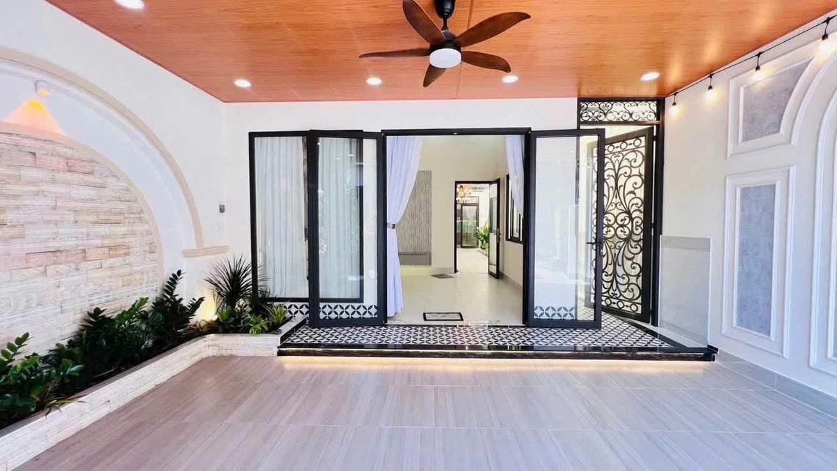 Bán biệt thự Hóc Môn 150m² 3 PN 2 WC sân vườn 3 tỷ - Ảnh thu nhỏ 2