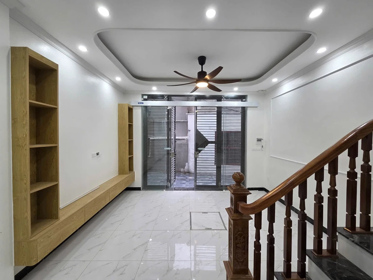 Bán nhà 43,5m² mới xây 4 tầng Chúc Sơn, Hà Nội - Ảnh thu nhỏ 3