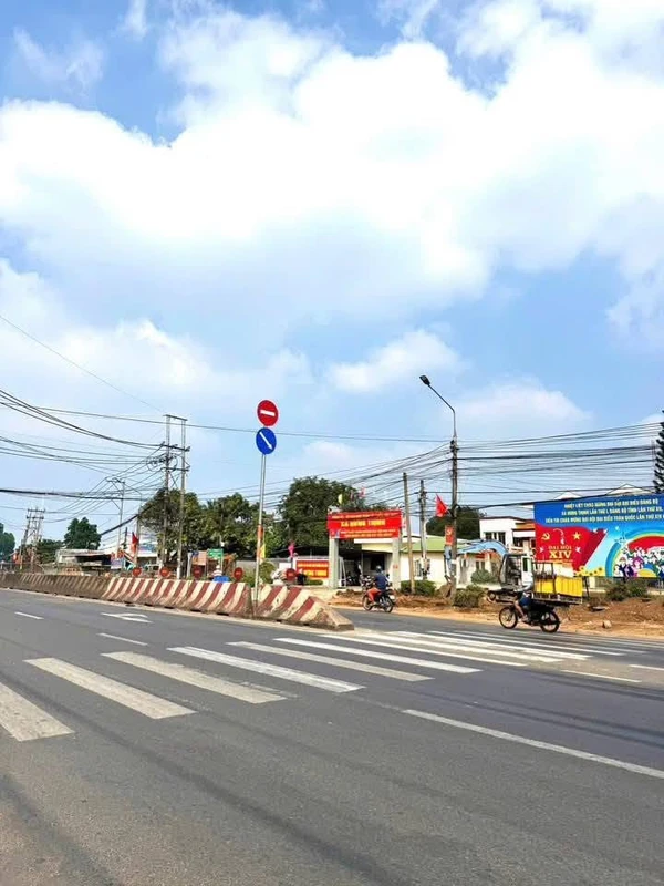 Bán lô góc Tây Hoà 271.3m² Đồng Nai 2 tỷ