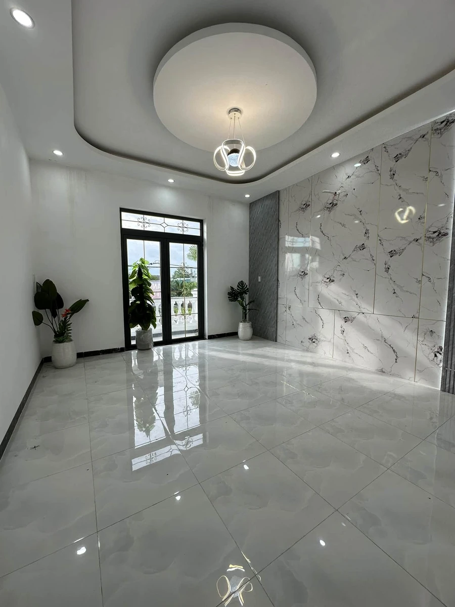 Nhà tân cổ điển 4 phòng ngủ 138m2, giá 3,38 tỷ - Ảnh thu nhỏ 4