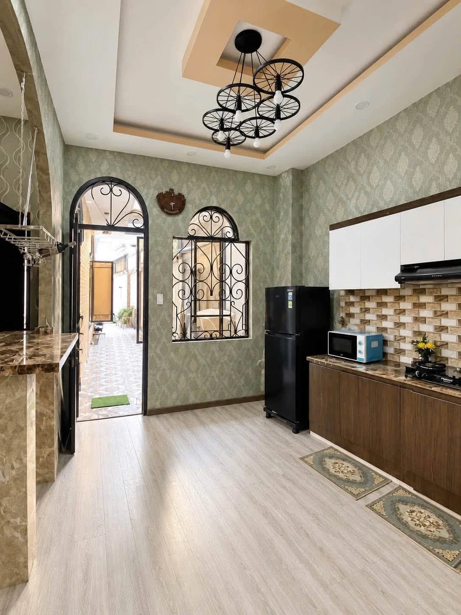 Bán biệt thự cổ Pháp 136m² 8 phòng Phú Nhuận - Ảnh thu nhỏ 3
