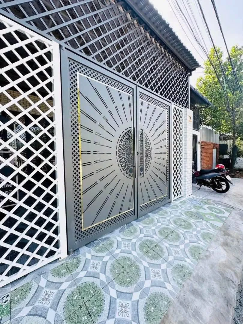 Bán nhà mặt tiền Nguyễn Huy Tưởng, Rạch Giá, An Giang, 100m², 2 PN - Ảnh thu nhỏ 2
