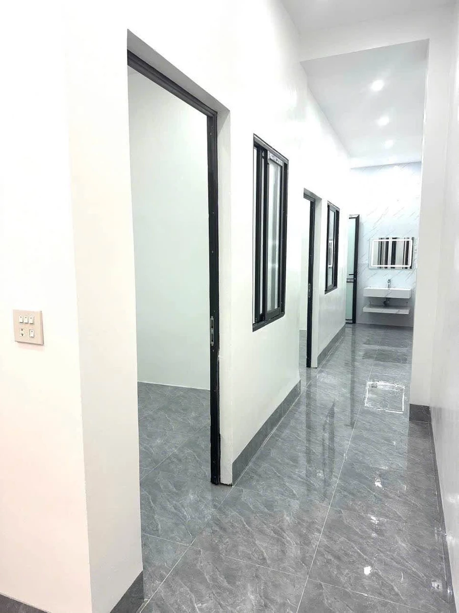 Bán nhà 2 phòng ngủ 72m² trung tâm Yên Bái - Ảnh thu nhỏ 3