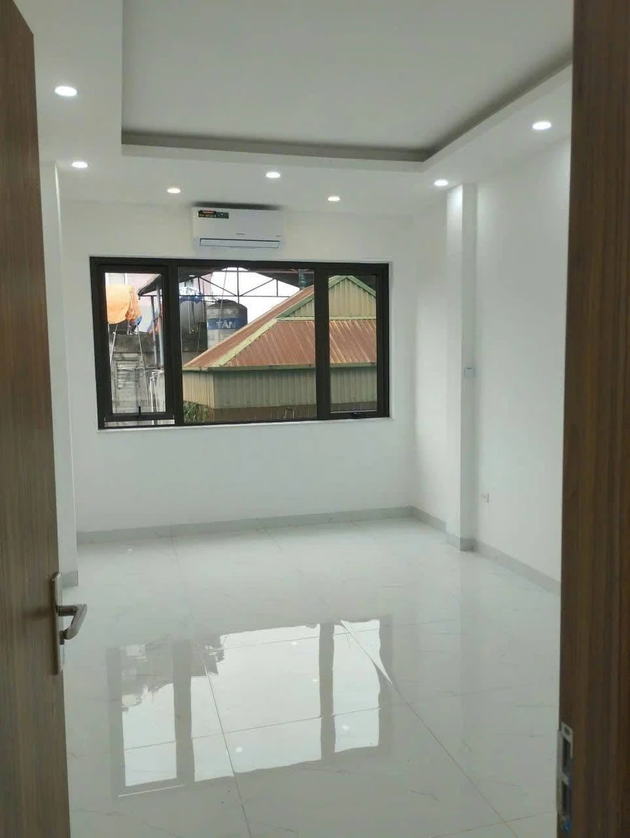 Cho thuê nhà riêng 4,5 tầng 60m² Cầu Giấy 25 triệu/tháng - Ảnh thu nhỏ 2