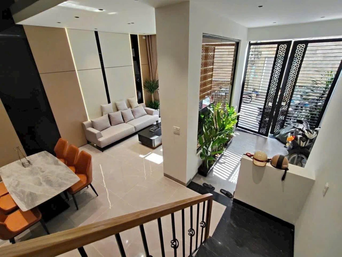 Cho thuê nhà 3 tầng 70m2, 3PN, 4WC, Thanh Khê, Đà Nẵng - Ảnh thu nhỏ 2