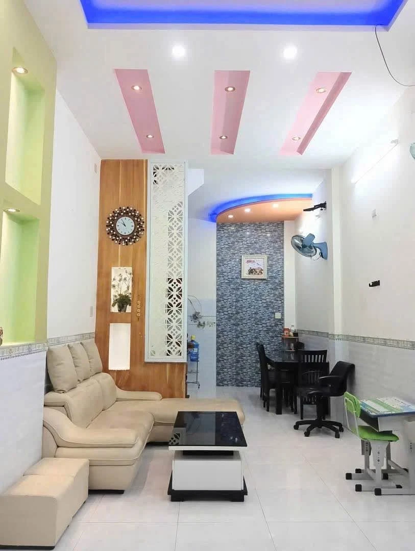 Bán nhà hẻm 2 tầng 40,8m2 Lê Hồng Phong Quy Nhơn - Ảnh 1