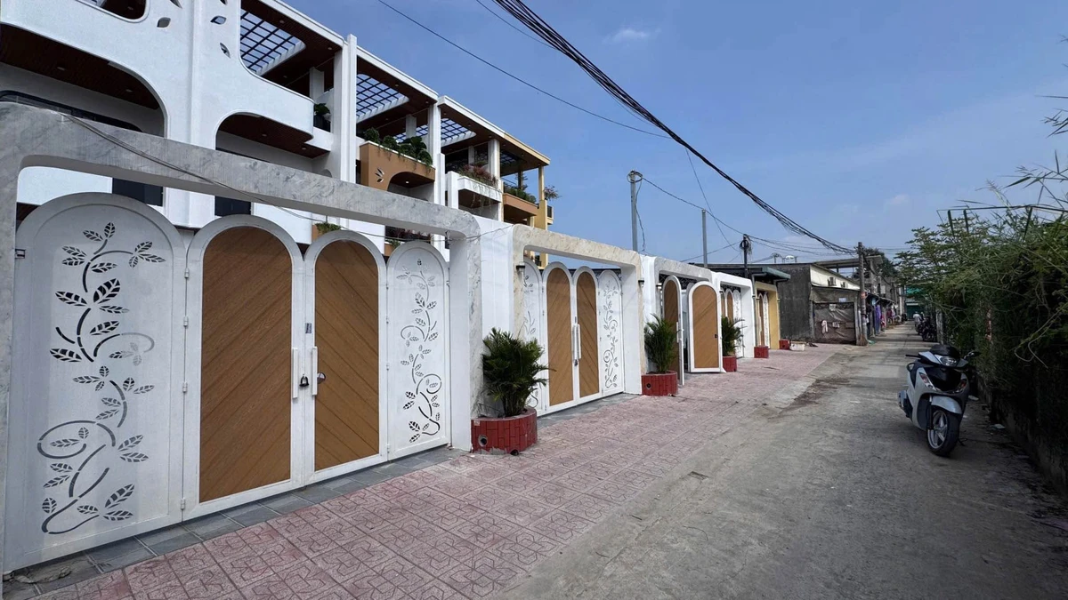 Bán nhà 1 trệt 2 lầu 161m2 sân vườn mặt tiền đường xe hơi tại Long Trạch, Cần Đước, Long An - Ảnh thu nhỏ 3