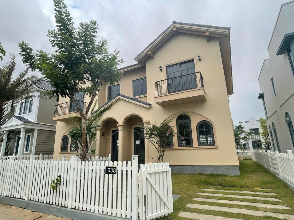 Cắt lỗ sâu biệt thự 8x20m nằm trên đường 16m giá: 3,8 tỷ bao thuế phí, LH: 0966 765 *** - Ảnh thu nhỏ 2