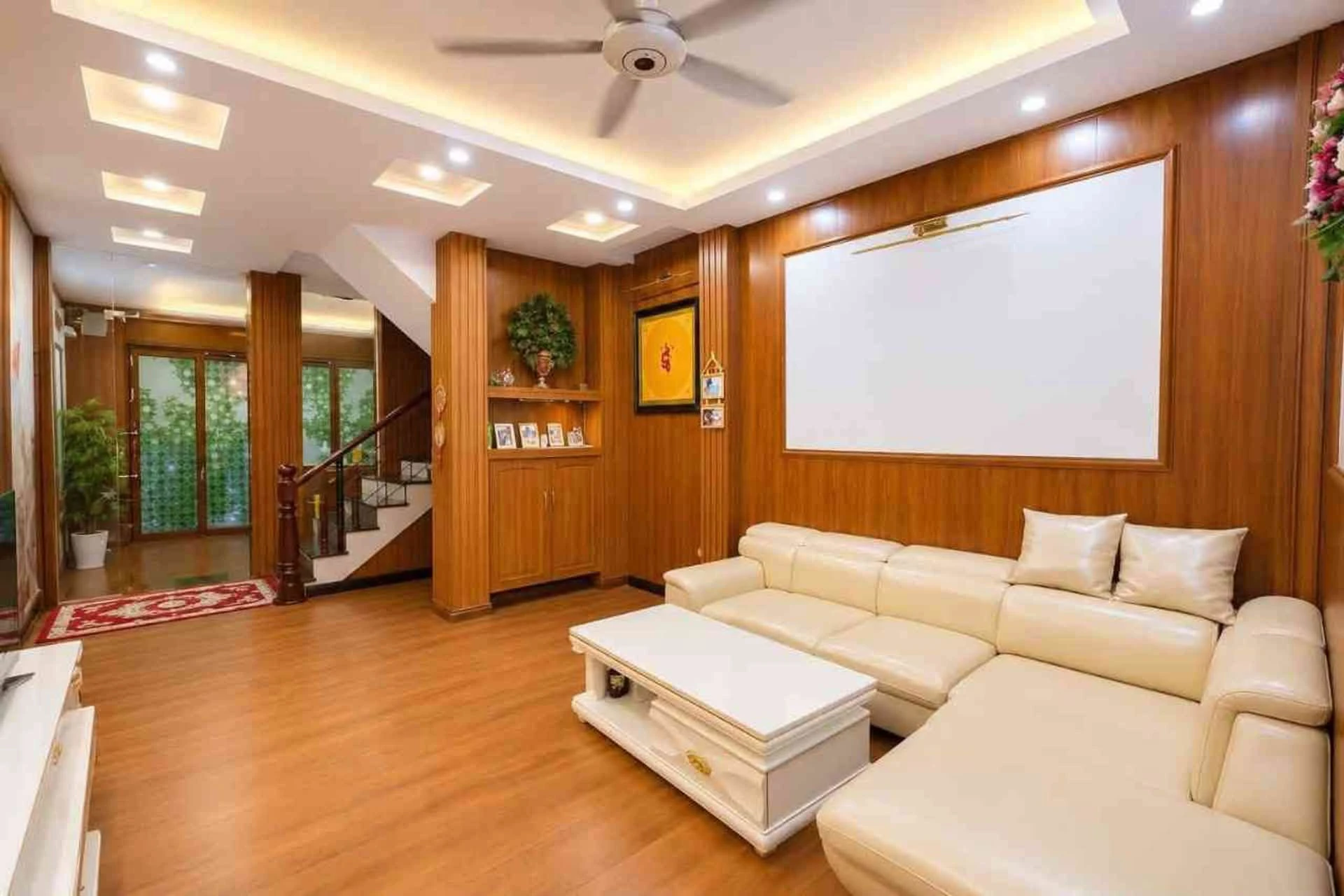Bán nhà phố 5 tầng Kim Mã Ba Đình, 44m², 13,5 tỷ - Ảnh 1