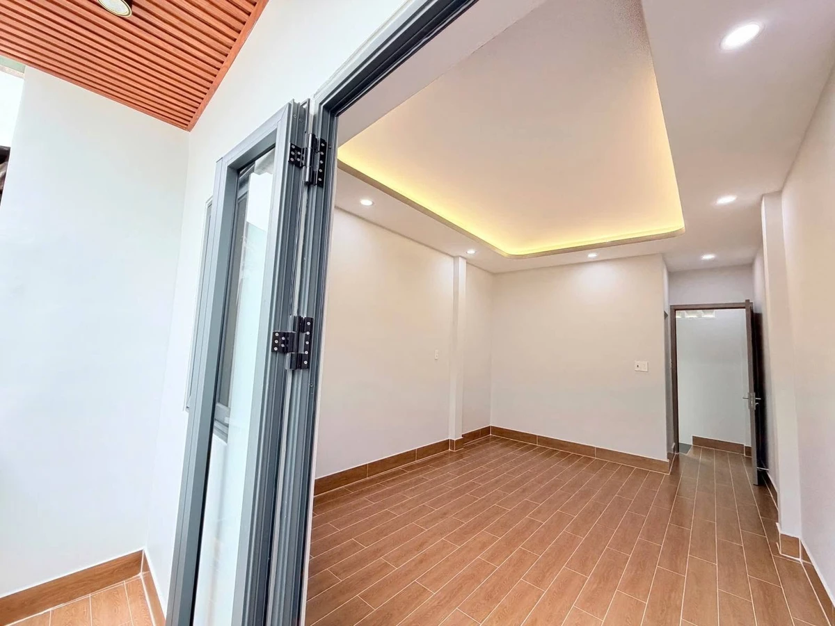 Bán nhà phố Q11, 80m², 2PN 3WC, 4.58 tỷ - Ảnh thu nhỏ 3