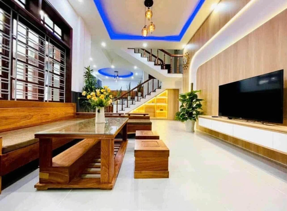 Bán nhà 3 tầng 73m² góc kiệt trung tâm Đà Nẵng 7.45 tỷ - Ảnh 1