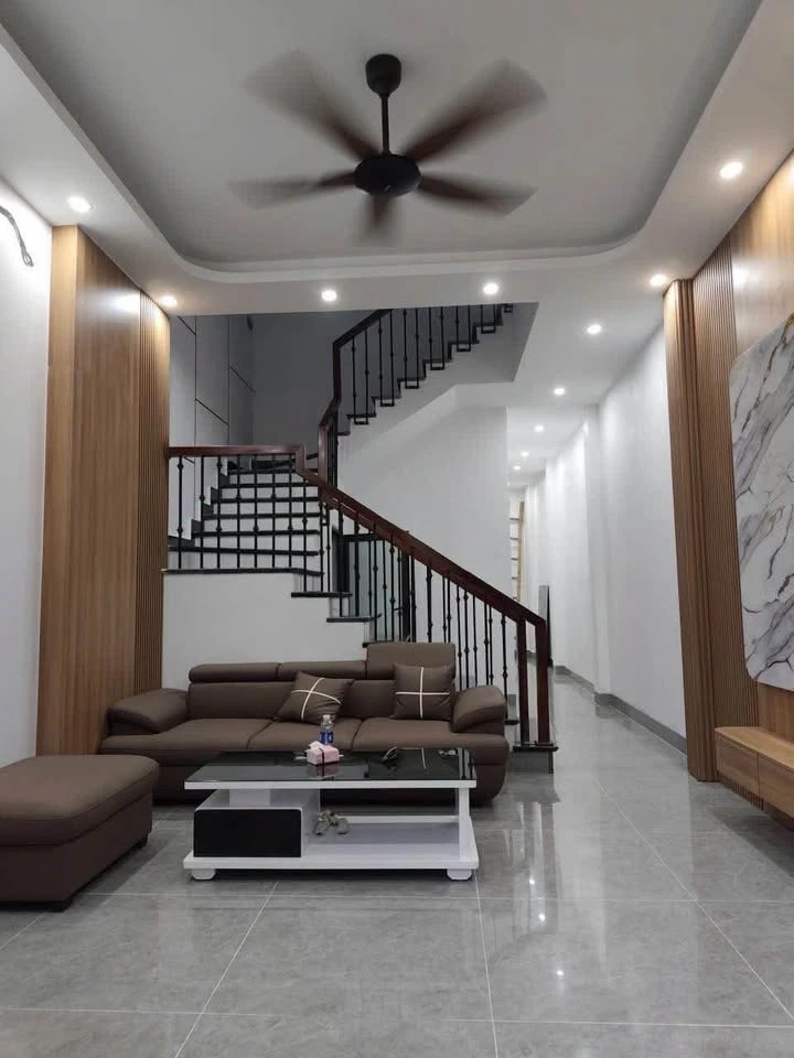 Bán nhà 3 tầng 60m² Ngô Quyền, Hải Phòng, giá 2 tỷ - Ảnh thu nhỏ 3