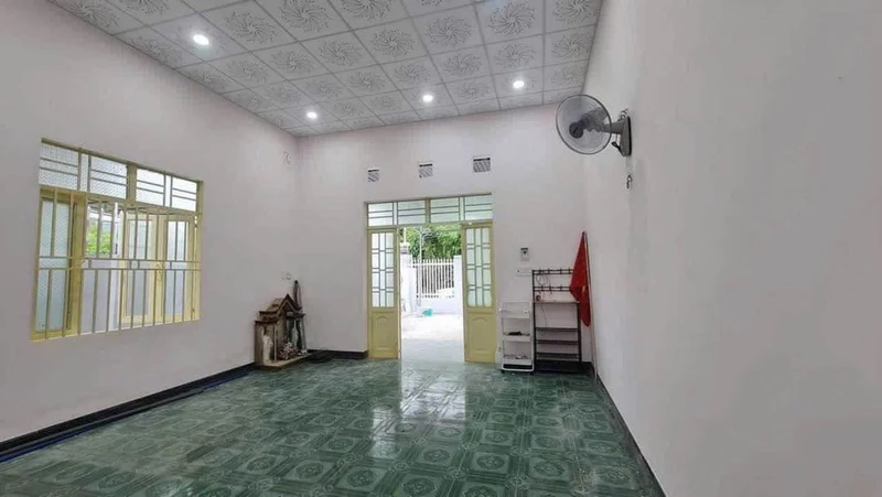 Bán nhà mặt đường 330m² giá 1 tỷ 50 triệu tại Cư Jút, Lâm Đồng