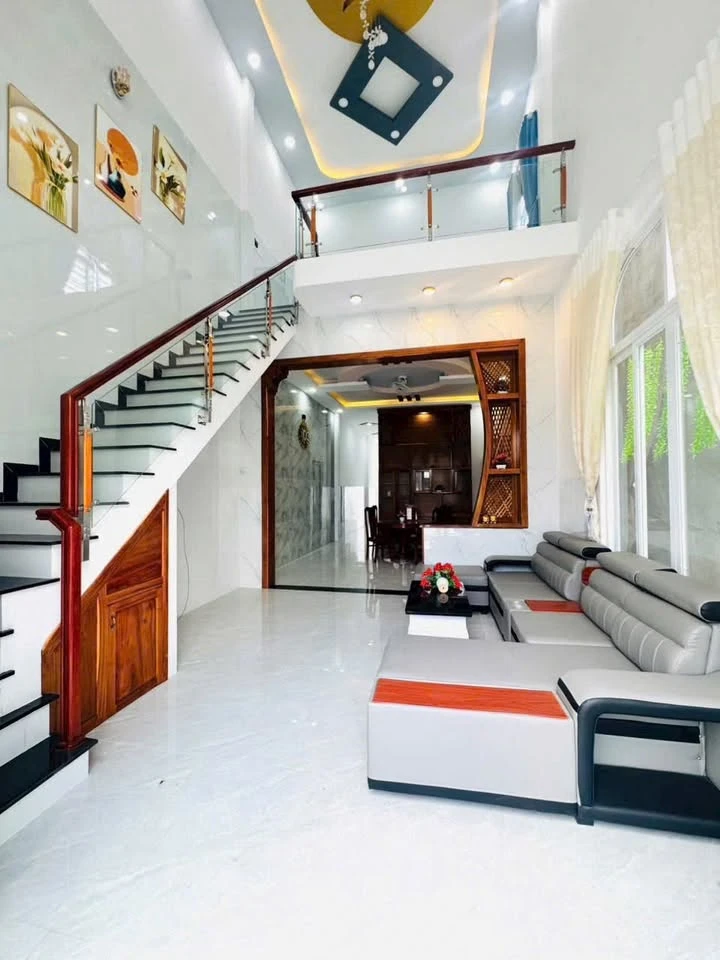 Bán nhà 3PN 2WC gác lửng Ninh Thạnh Tây Ninh, 95.7m2, 2 tỷ 90 - Ảnh thu nhỏ 3