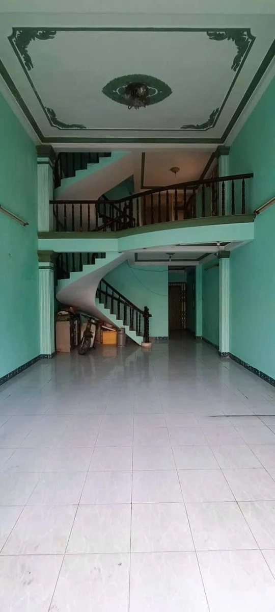 Bán nhà mặt tiền Sư Thiện Ân, 4 PN, 3 WC, 97m², Rạch Giá - Ảnh thu nhỏ 2