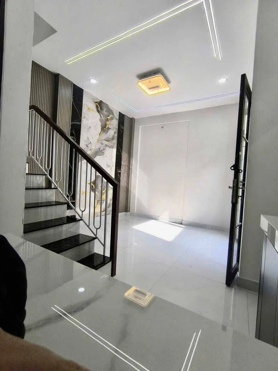 Bán nhà 1 trệt 1 lầu 20m² Hiệp Thành 860 triệu - Ảnh thu nhỏ 5