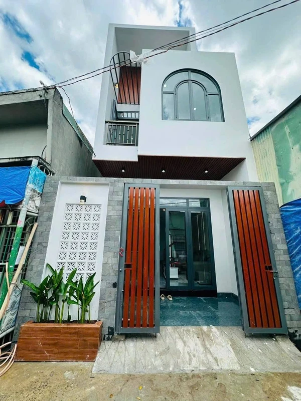 Bán nhà mới 3 phòng ngủ 135m² Trảng Dài, Đồng Nai, giá 2,88 tỷ