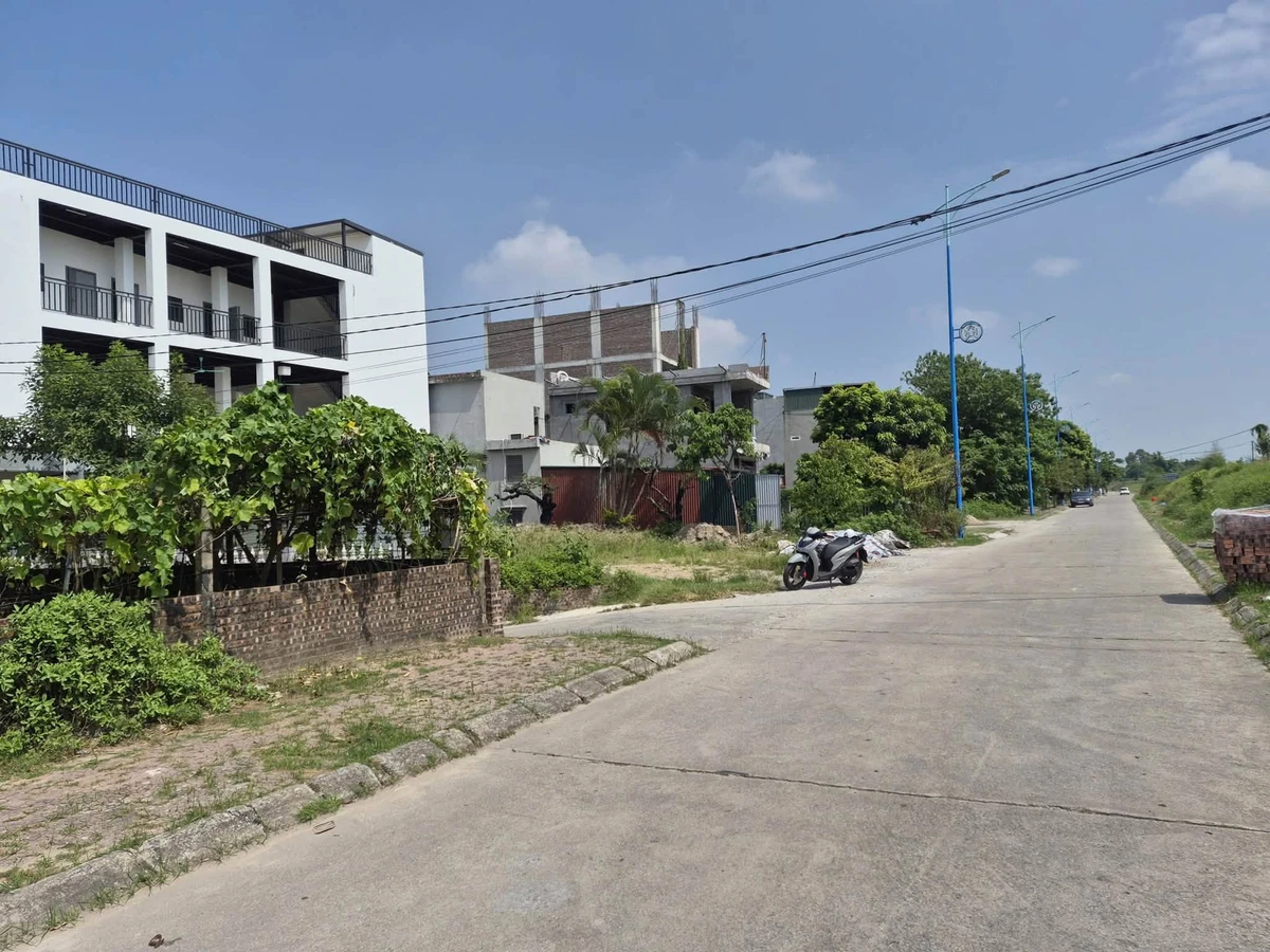 Bán nhà 4 tầng mặt tiền 118m² Hải Dương, 8 tỷ - Ảnh thu nhỏ 3