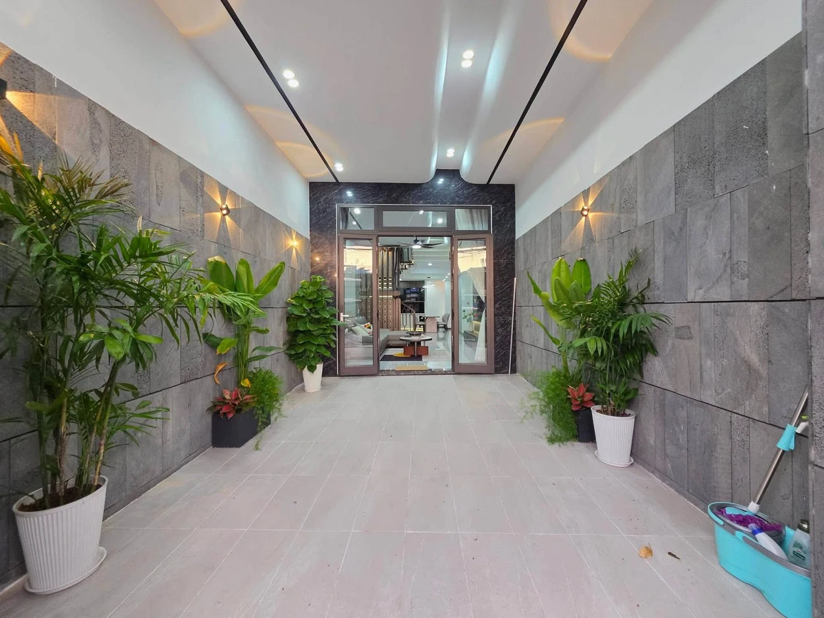 Bán nhà mặt tiền 3 tầng 83m² đường Tôn Đản, gần chợ Hòa An, giá 8,8 tỷ - Ảnh thu nhỏ 5