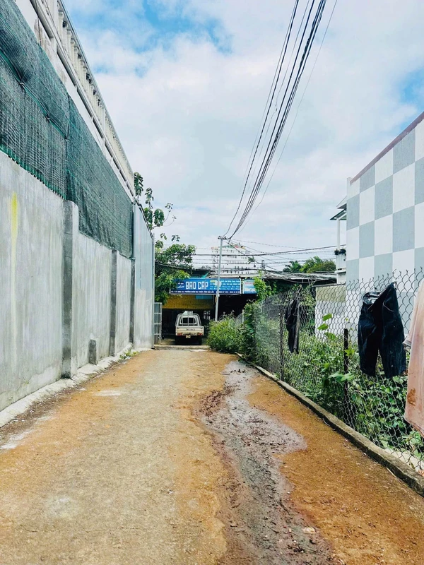Bán 4 lô đất nền sổ hồng riêng Buôn Ma Thuột, 48-74 m2