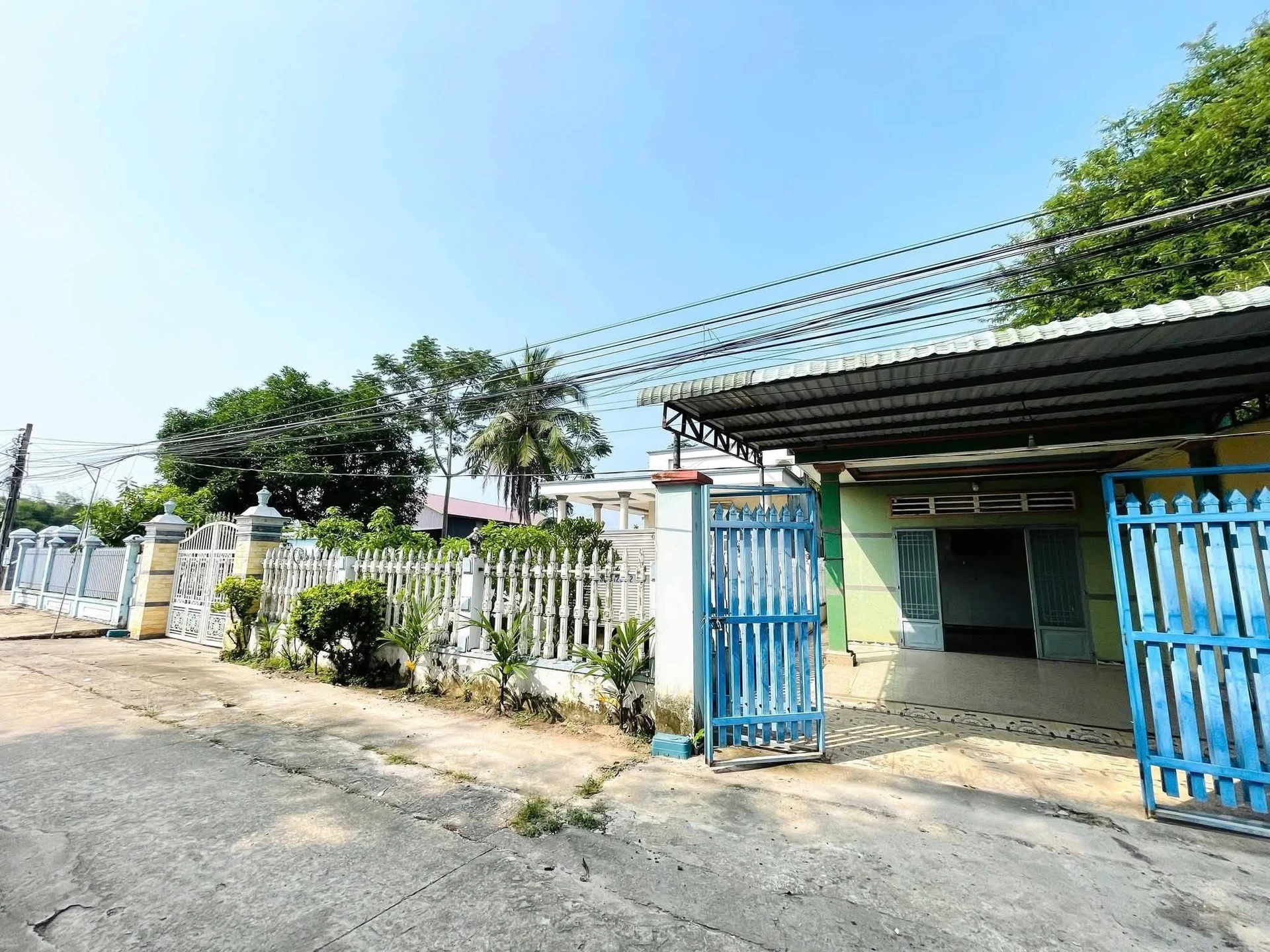 Bán nhà cấp 4 mặt tiền Đào Duy Từ 144m², 2PN Chơn Thành 999 triệu - Ảnh 1