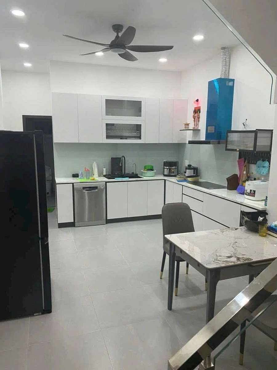 Bán nhà 4x18m trệt 2 lầu 4PN khu Nam Long An Lạc, Bình Tân, giá 6,8 tỷ - Ảnh thu nhỏ 5