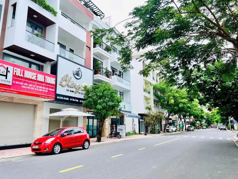 Bán lô đất 100m2 KĐT Hà Quang 2 giá 7 tỷ 4