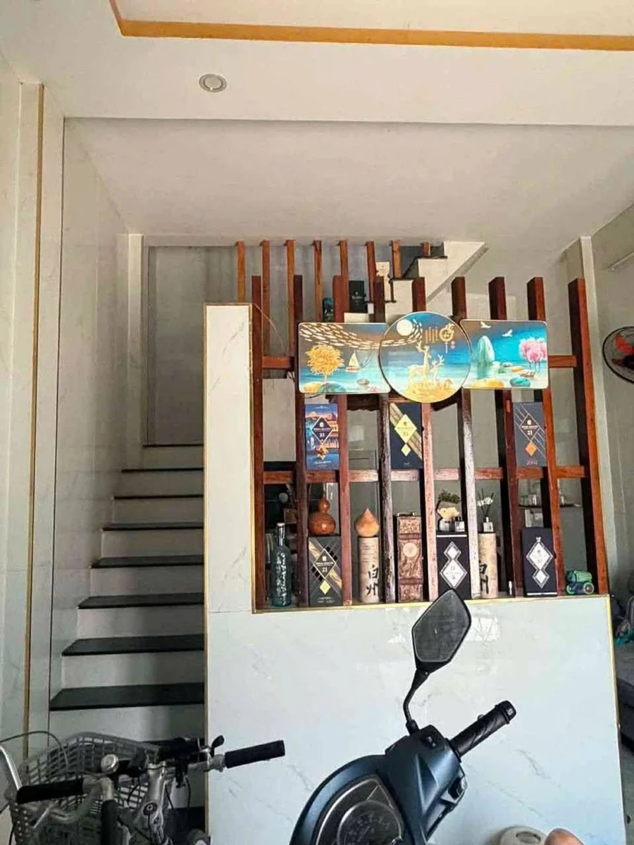 Bán nhà 3 tầng 30m² 2 phòng ngủ Trần Cao Văn Quận 1 - Ảnh 1